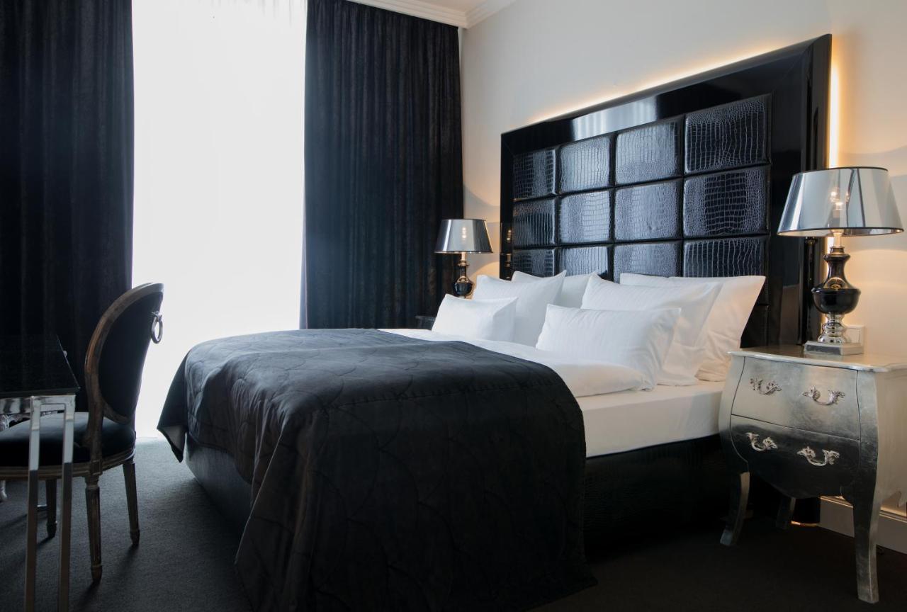 Koenig'S Hotel Am Schlosspark เรดา วีเดนบรุค ภายนอก รูปภาพ